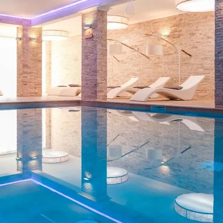 Resort Anima Antiqua Relais & *