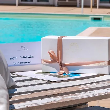 Anima Antiqua Relais & *